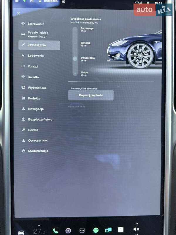Ліфтбек Tesla Model S 2013 в Львові