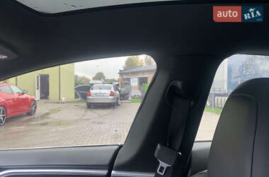 Лифтбек Tesla Model S 2018 в 