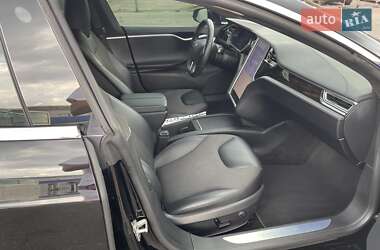 Лифтбек Tesla Model S 2016 в 