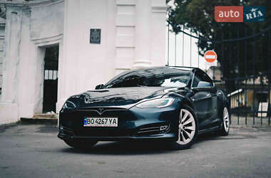 Лифтбек Tesla Model S 2016 в Тернополе