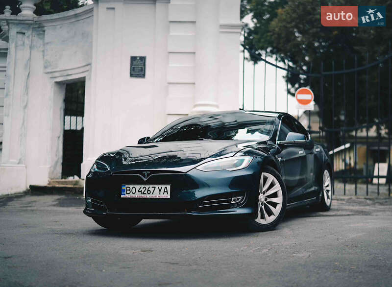 Tesla Model S 2016 Tesla Model S 2016