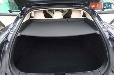 Лифтбек Tesla Model S 2017 в 