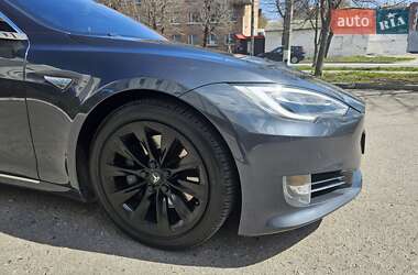 Ліфтбек Tesla Model S 2016 в Білій Церкві