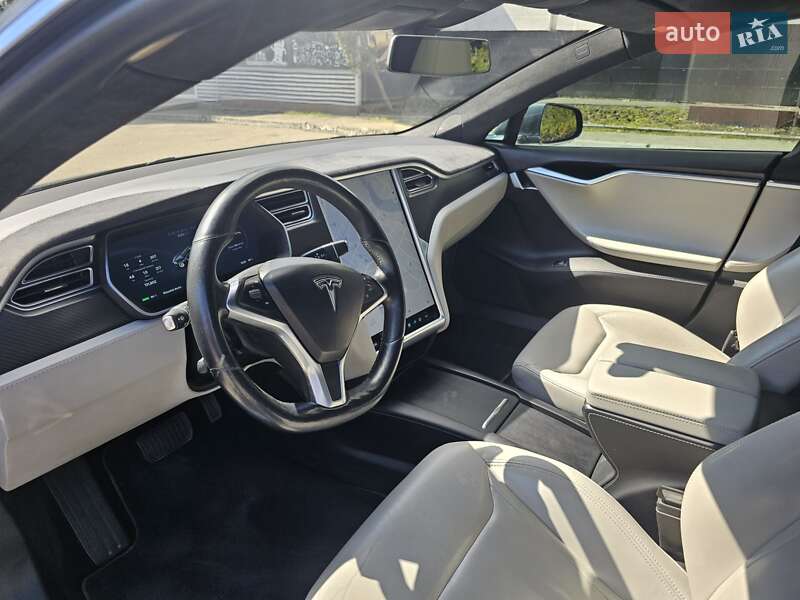 Лифтбек Tesla Model S 2016 в Белой Церкви фото 24 Лифтбек Tesla Model S 2016 в Белой Церкви