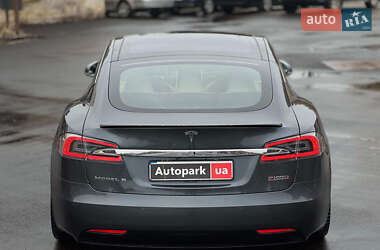 Лифтбек Tesla Model S 2017 в 