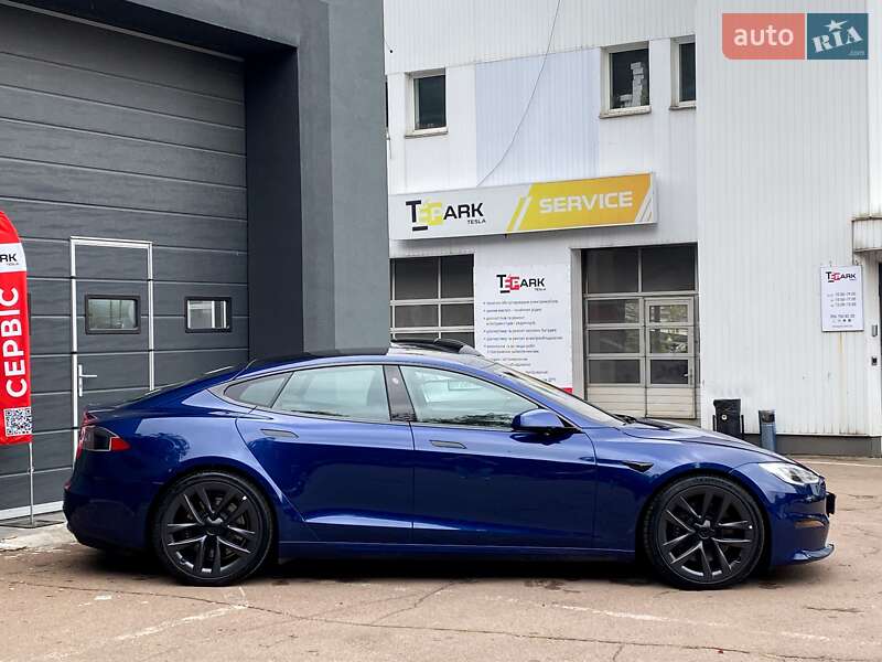Лифтбек Tesla Model S 2021 в Киеве фото 11 Лифтбек Tesla Model S 2021 в Киеве