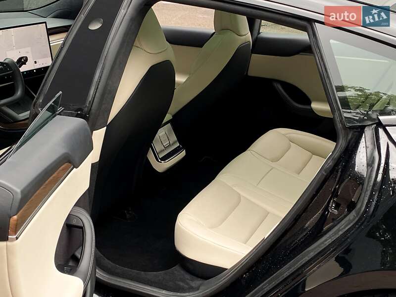 Ліфтбек Tesla Model S 2023 в Києві фото 15 Ліфтбек Tesla Model S 2023 в Києві