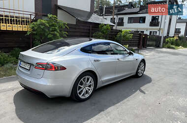Лифтбек Tesla Model S 2018 в 