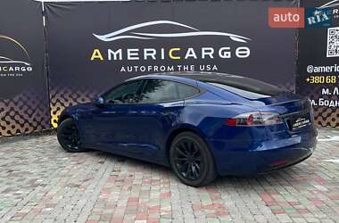 Ліфтбек Tesla Model S 2018 в 