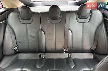Лифтбек Tesla Model S 2013 в 