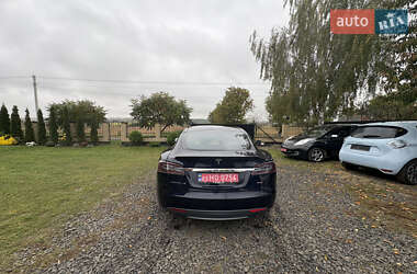 Ліфтбек Tesla Model S 2014 в 
