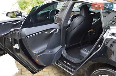Лифтбек Tesla Model S 2020 в 
