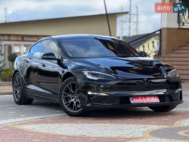Ліфтбек Tesla Model S 2024 в Дрогобичі