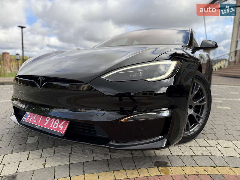 Ліфтбек Tesla Model S 2024 в Дрогобичі