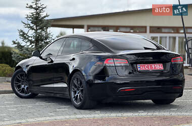 Лифтбек Tesla Model S 2024 в 