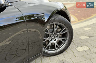 Лифтбек Tesla Model S 2024 в 