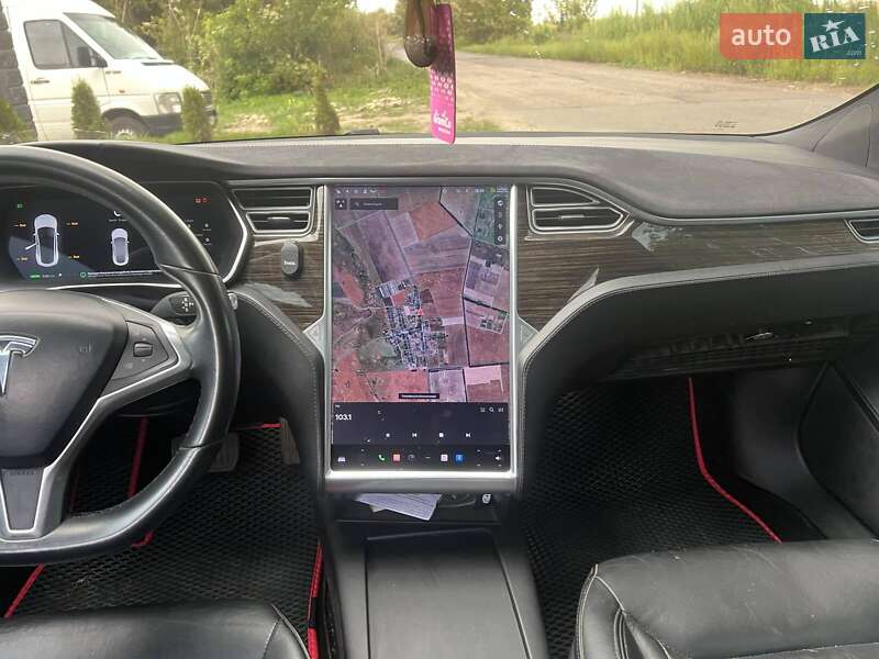 Ліфтбек Tesla Model S 2016 в Броварах