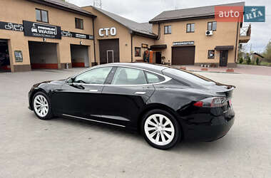 Лифтбек Tesla Model S 2017 в 