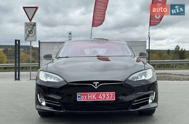 Лифтбек Tesla Model S 2017 в 