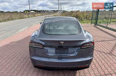 Лифтбек Tesla Model S 2022 в 