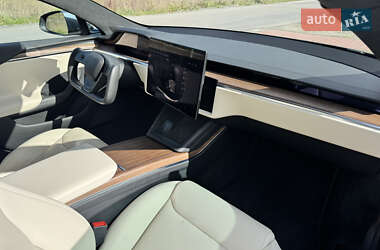 Лифтбек Tesla Model S 2022 в 