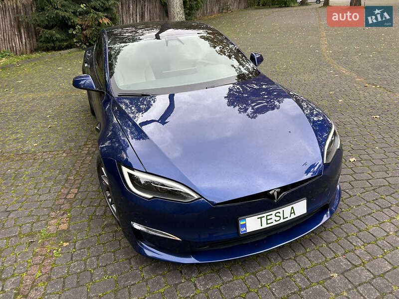 Tesla Model S 2022