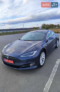 Лифтбек Tesla Model S 2018 в Кобеляках фото 19 Лифтбек Tesla Model S 2018 в Кобеляках