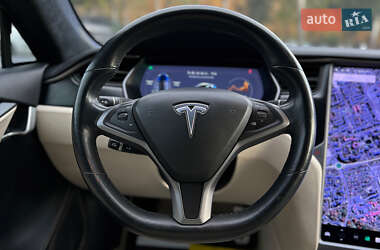 Ліфтбек Tesla Model S 2019 в 
