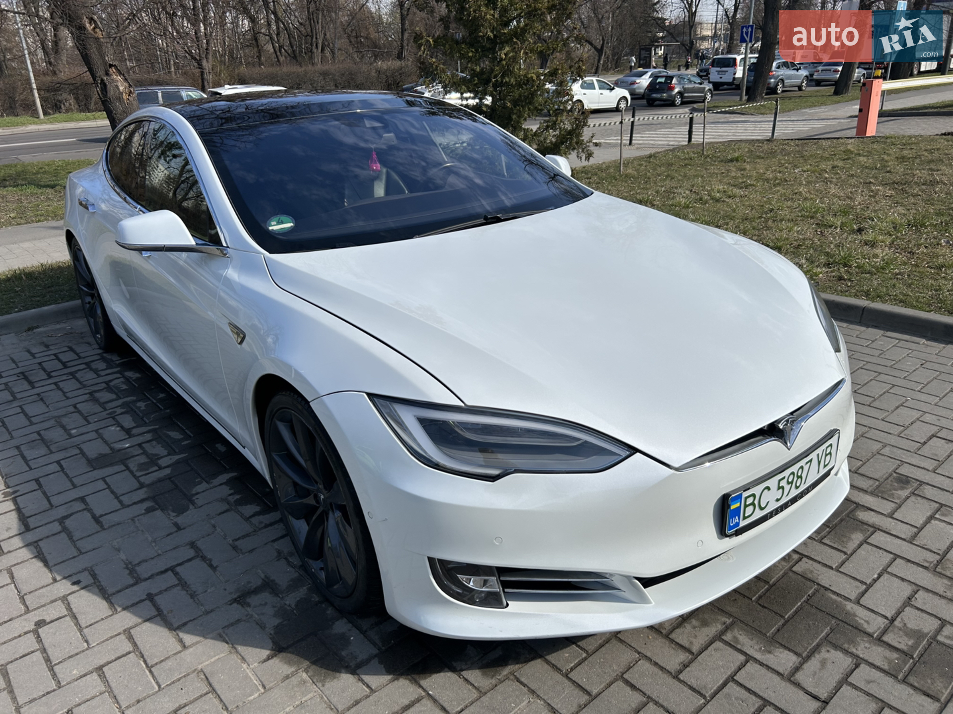 2016 Tesla Model S - фото 1
