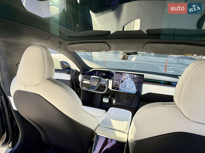 Лифтбек Tesla Model S 2022 в Киеве