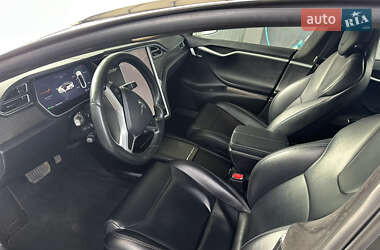 Лифтбек Tesla Model S 2018 в 