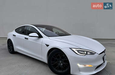 Ліфтбек Tesla Model S 2021 в Рованцях