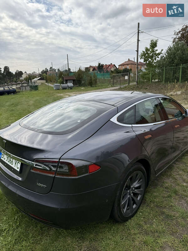 Лифтбек Tesla Model S 2018 в Львове фото 7 Лифтбек Tesla Model S 2018 в Львове