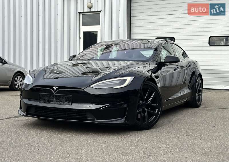 Лифтбек Tesla Model S 2021 в Киеве