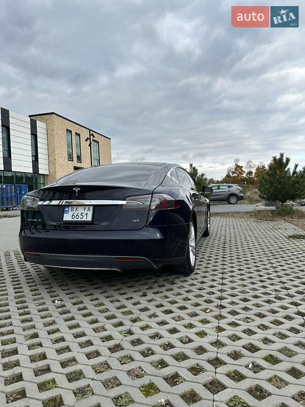 Ліфтбек Tesla Model S 2014 в Хмельницькому