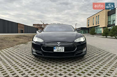 Лифтбек Tesla Model S 2014 в 