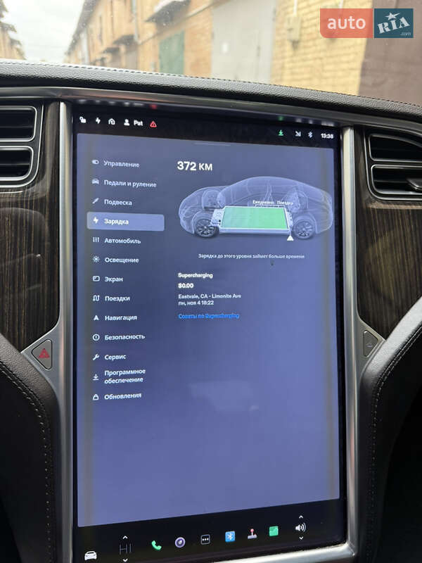 Лифтбек Tesla Model S 2013 в Киеве фото 3 Лифтбек Tesla Model S 2013 в Киеве