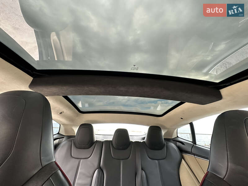Лифтбек Tesla Model S 2013 в Одессе