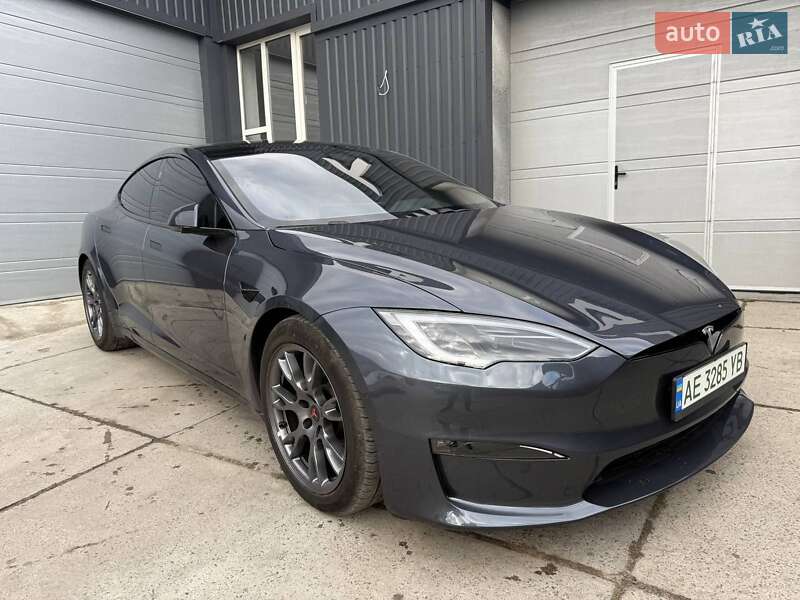 Tesla Model S 2022