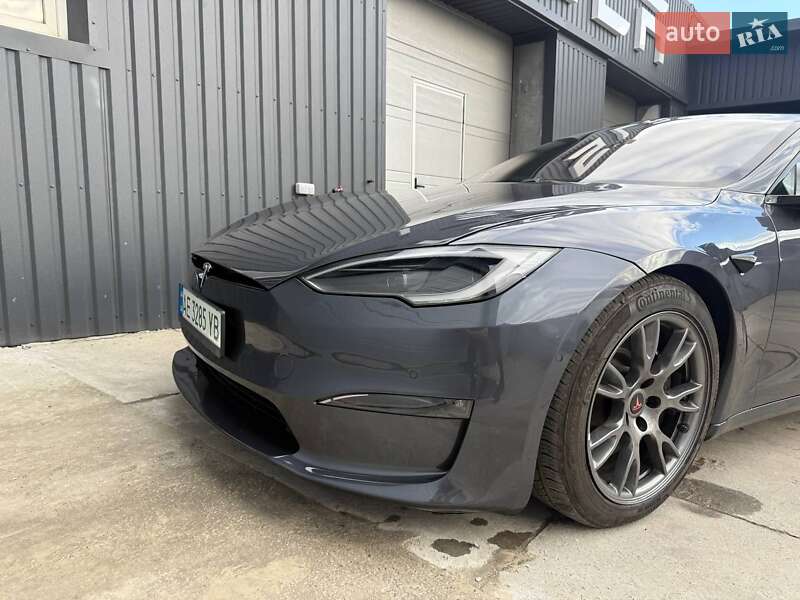 Лифтбек Tesla Model S 2022 в Днепре