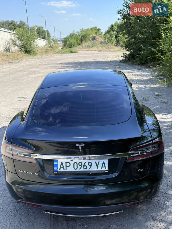 Ліфтбек Tesla Model S 2014 в Запоріжжі фото 4 Ліфтбек Tesla Model S 2014 в Запоріжжі