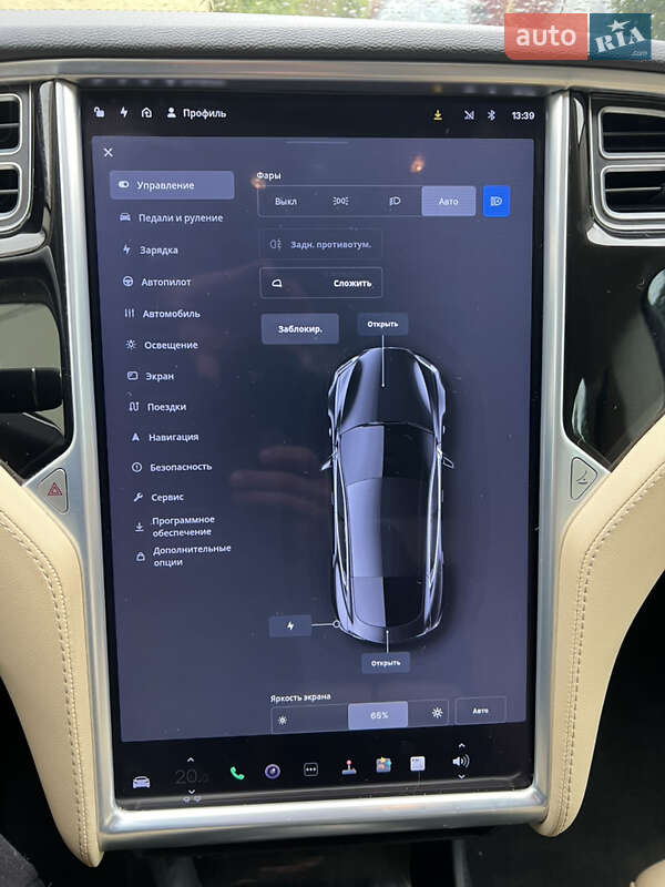 Лифтбек Tesla Model S 2015 в Львове фото 44 Лифтбек Tesla Model S 2015 в Львове