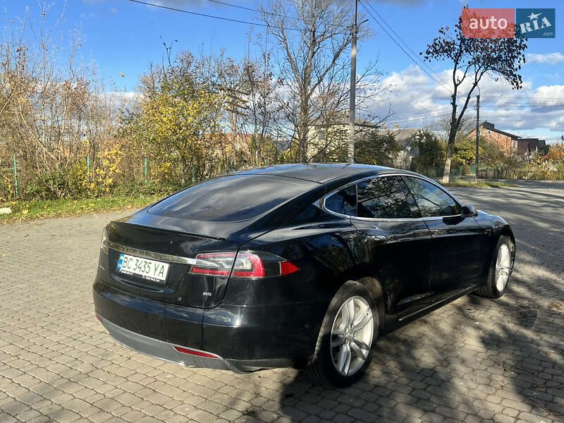 Лифтбек Tesla Model S 2015 в Львове фото 6 Лифтбек Tesla Model S 2015 в Львове