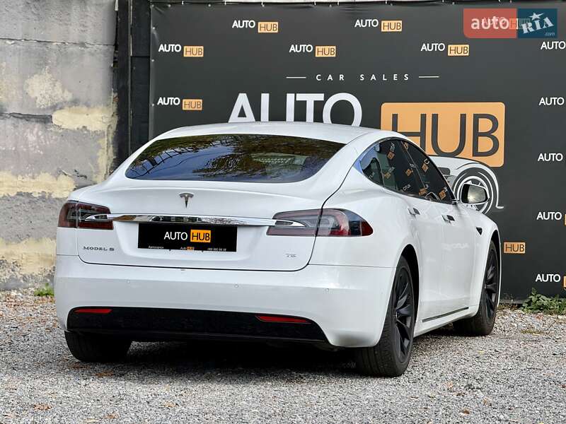 Лифтбек Tesla Model S 2017 в Харькове фото 7 Лифтбек Tesla Model S 2017 в Харькове