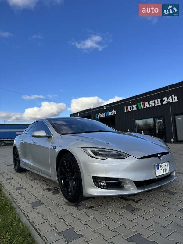 Ліфтбек Tesla Model S 2018 в Яворові фото 3 Ліфтбек Tesla Model S 2018 в Яворові