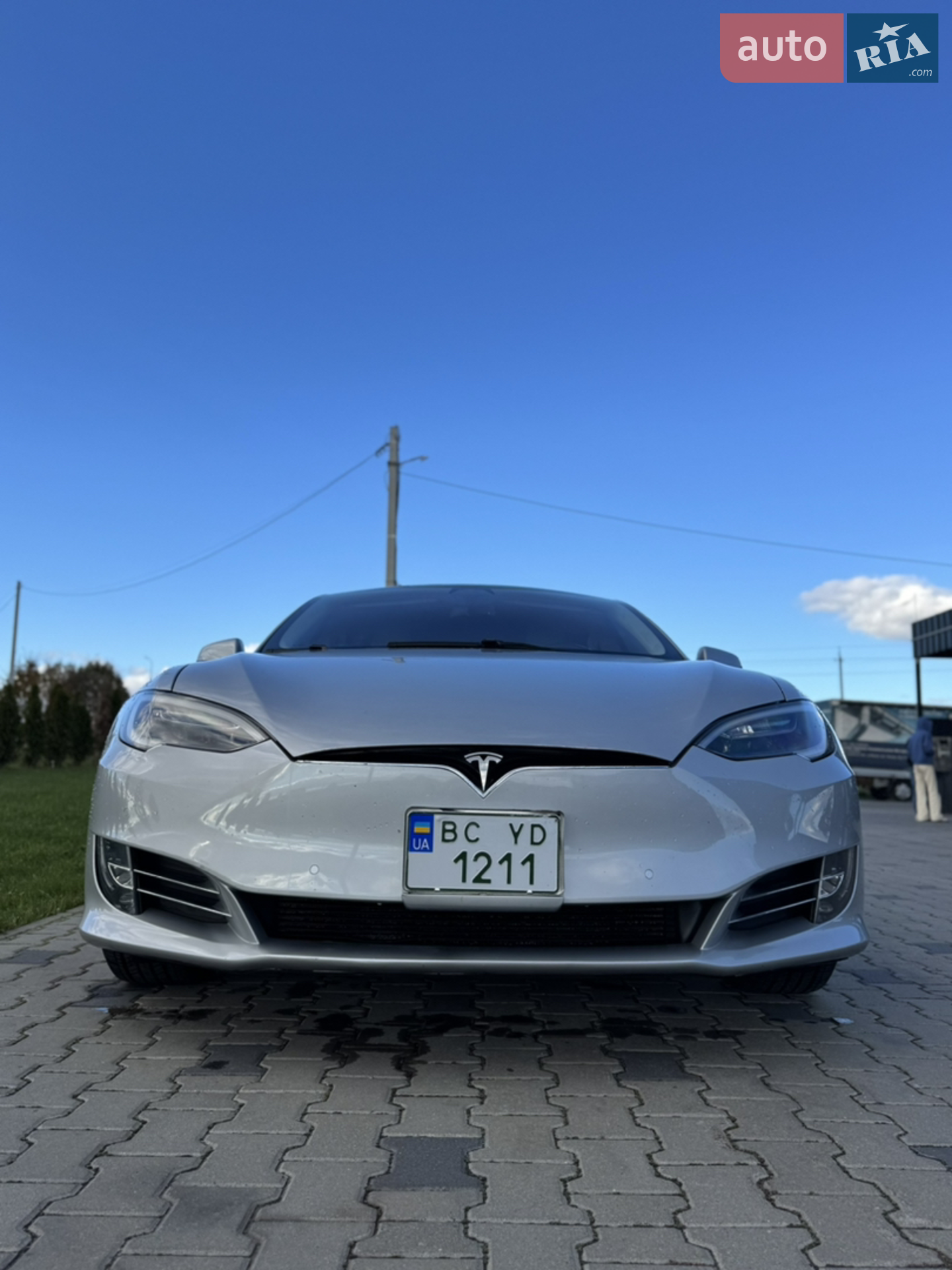 Tesla Model S 2018 VIN 5YJSA1E29JF280638 фото оголошення 7 з 13