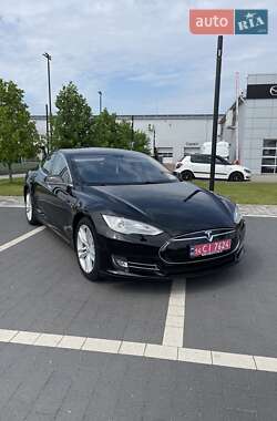 Ліфтбек Tesla Model S 2013 в 