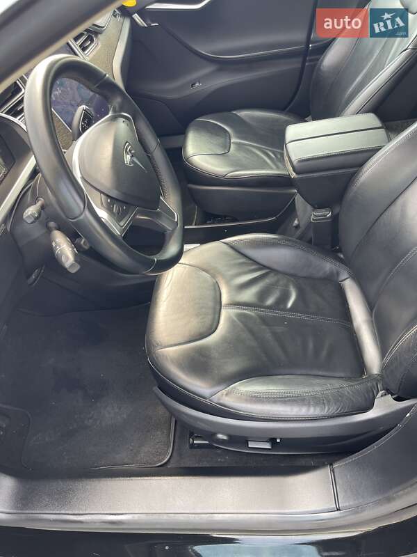 Ліфтбек Tesla Model S 2013 в Мукачевому фото 26 Ліфтбек Tesla Model S 2013 в Мукачевому