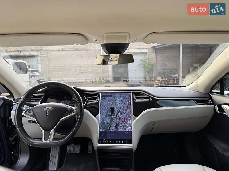 Лифтбек Tesla Model S 2015 в Запорожье фото 6 Лифтбек Tesla Model S 2015 в Запорожье
