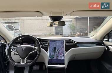 Лифтбек Tesla Model S 2015 в  фото 6 Лифтбек Tesla Model S 2015 в